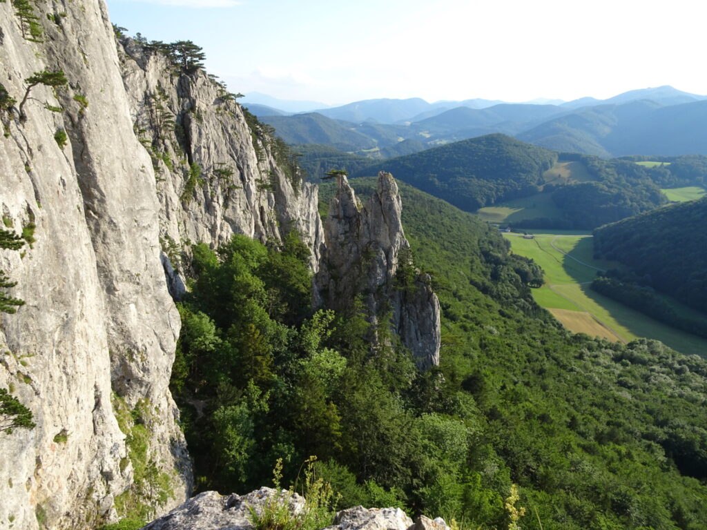 Impressive view towards <i>Cimone</i> from the top of <i>Matterhornstiege</i>