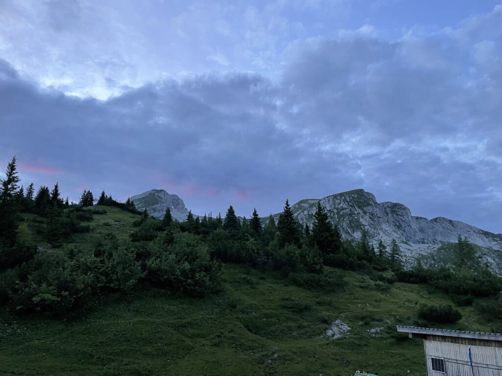 Sunset at <i>Sonnschienalm</i>