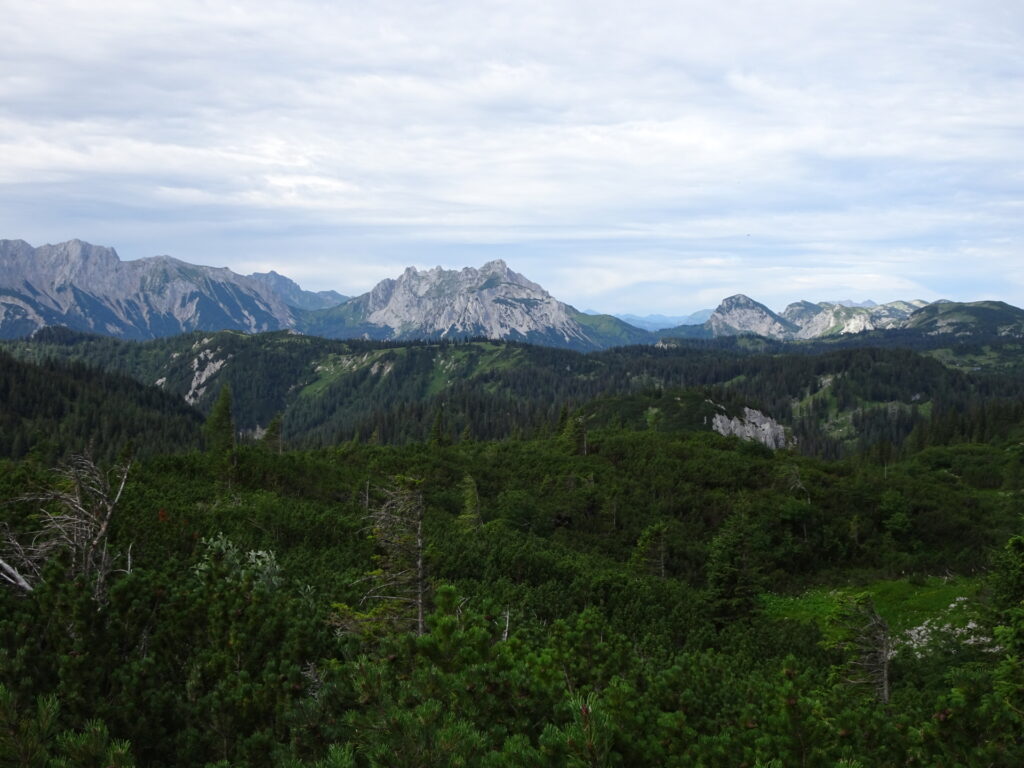 View from the trail towards <i>Hochschwab</i>