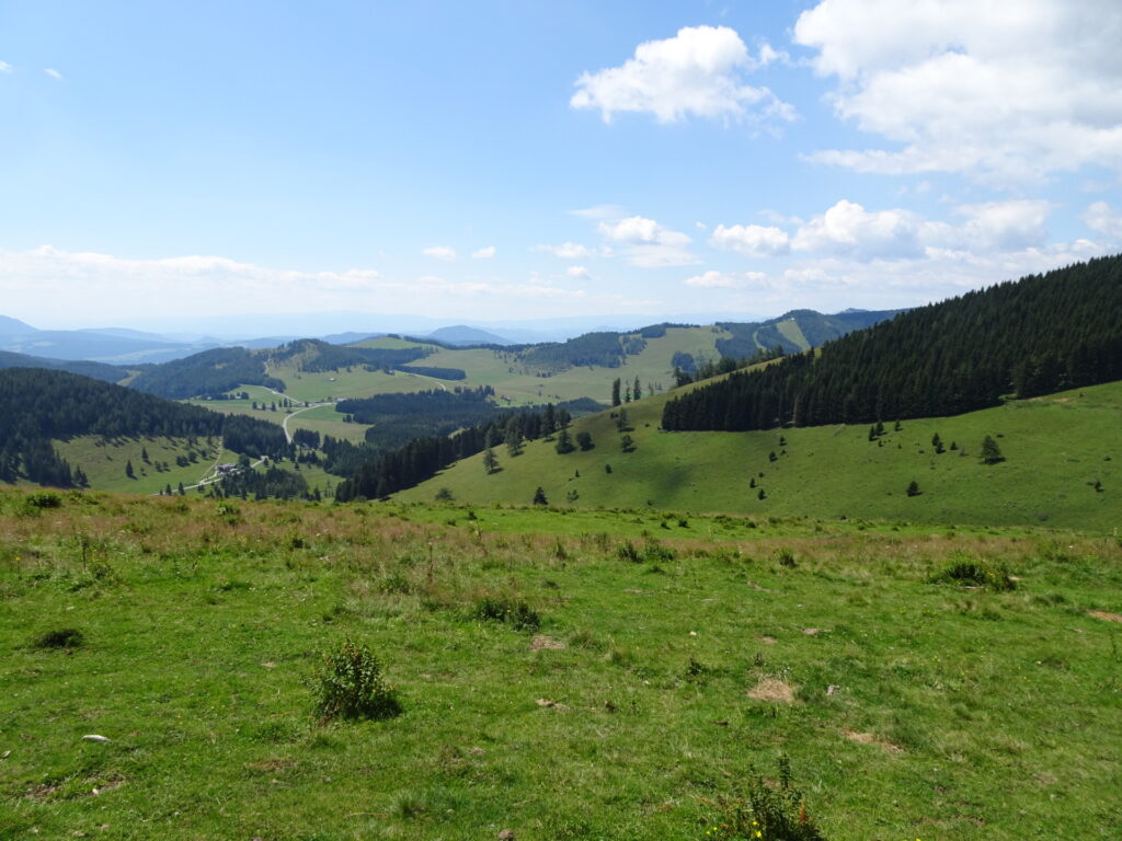 View from the trail towards <i>Stoahandhütte</i>