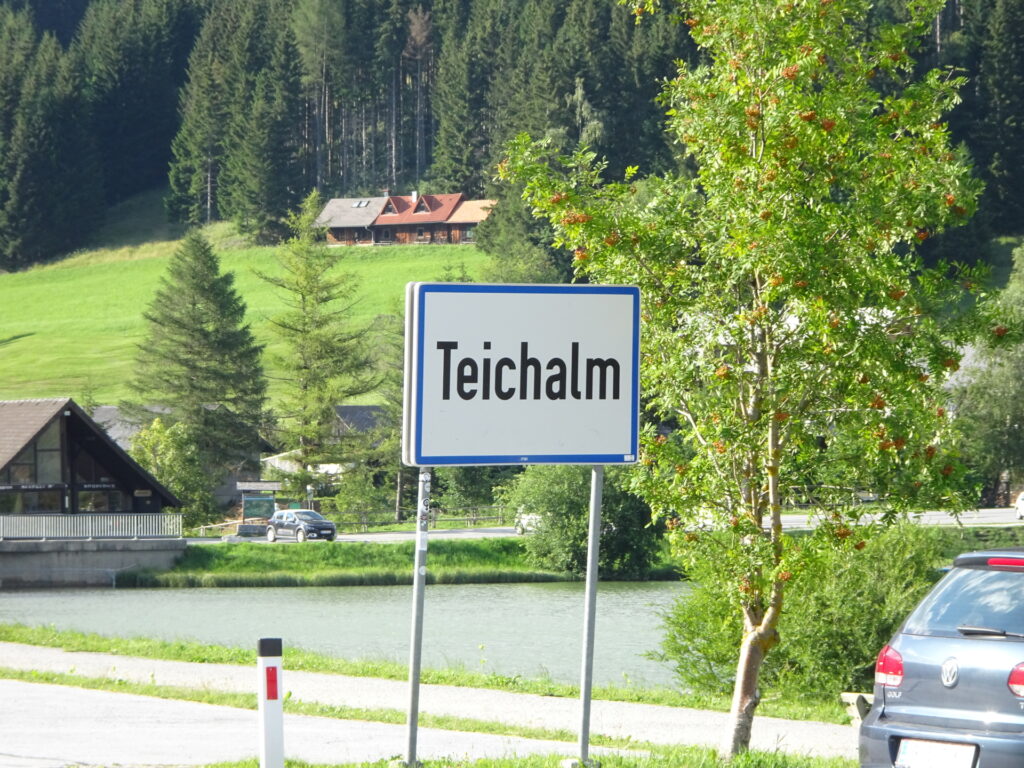 Enter the village of <i>Teichalm</i>