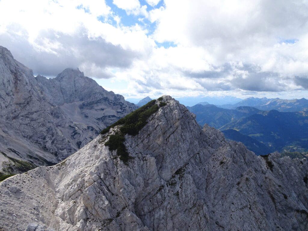 <i>Ledinski vrh</i> seen from <i>Vellacherturm</i> summit