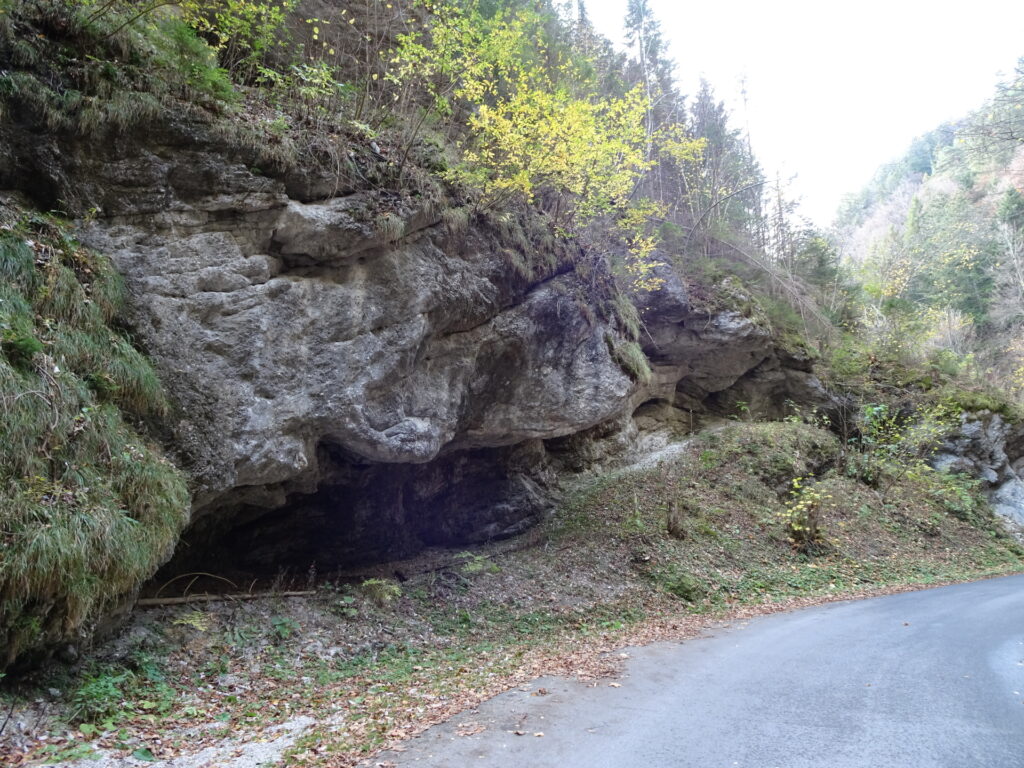 Impressive caves along the street