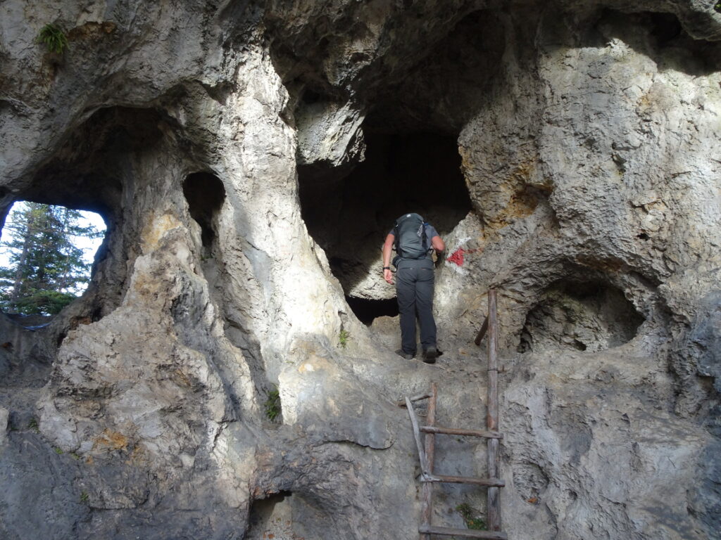 Robert enters the caves of <i>Luckerte Wand</i>