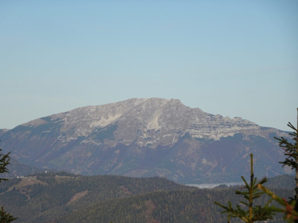 Amazing distance view towards the impressive <i>Ötscher</i> and <i>Rauher Kamm</i>