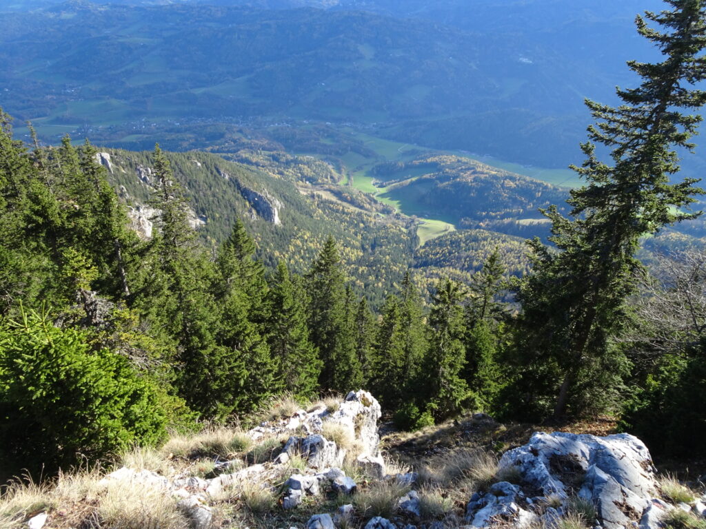 On the trail along the ridge towards <i>Berggasthof</i>