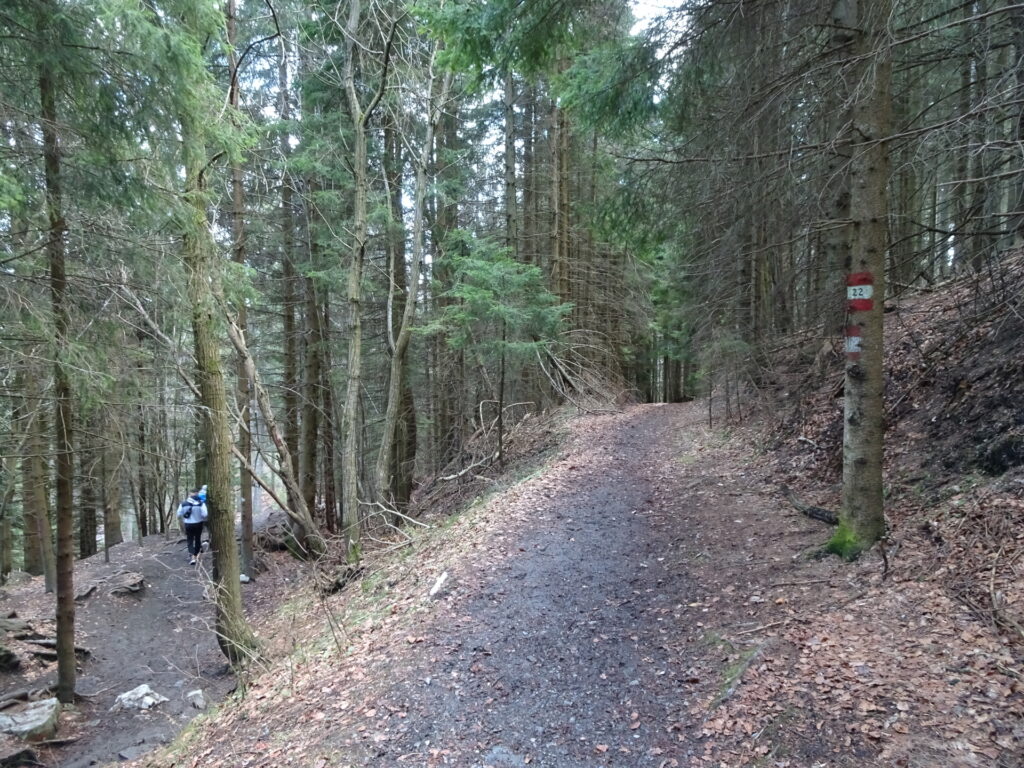 Take trail <i>22</i> back to <i>St. Radegund</i>