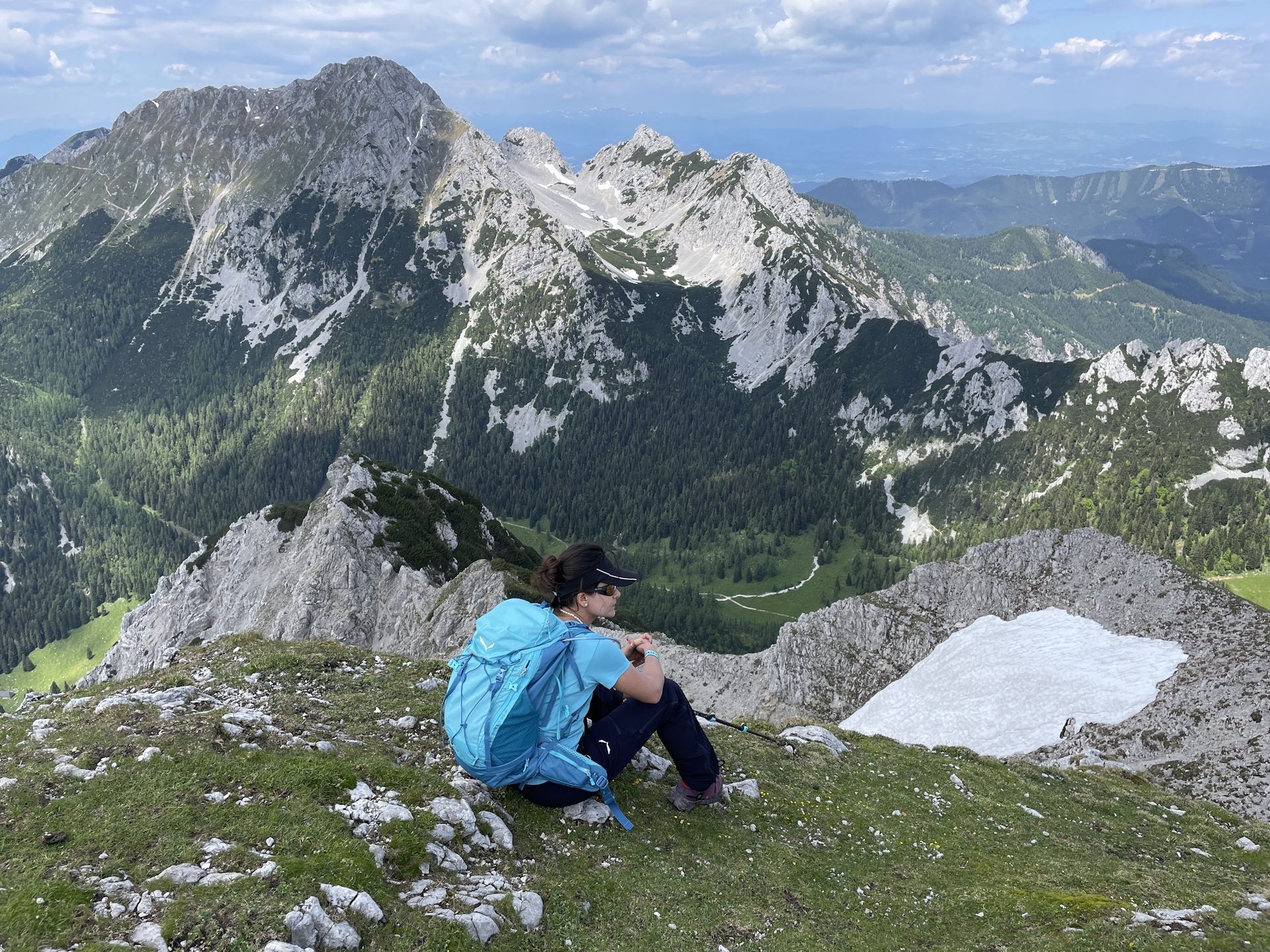 Eliane is enjoying the view from the summit of <i>Veliki vrh (Begunjščica)</i>