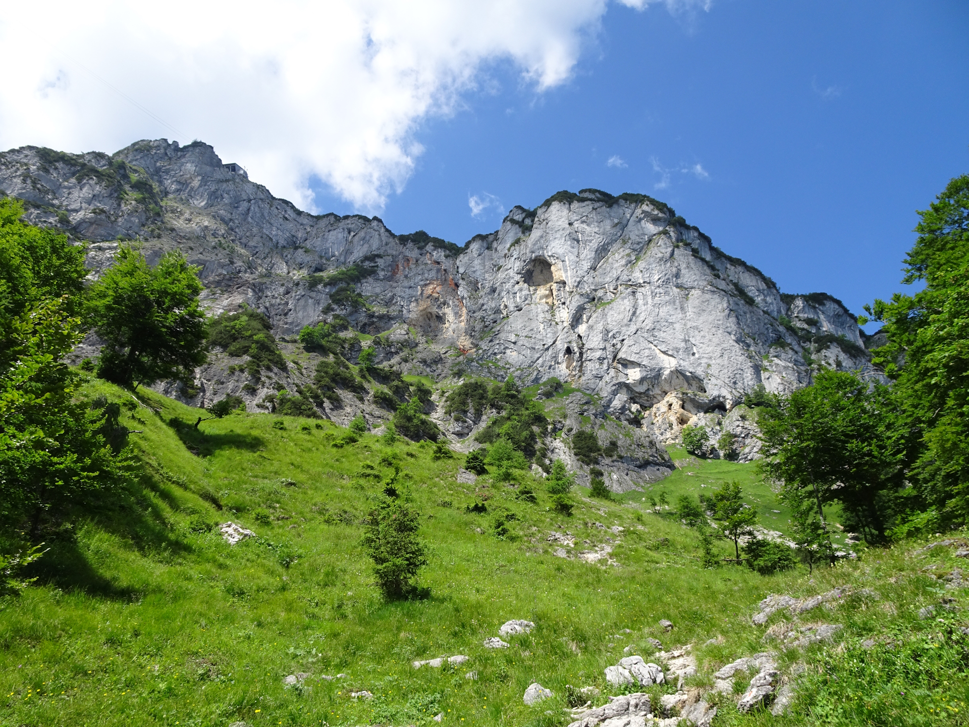Approaching the alpine pasture of <i>Obere Rositten</i>