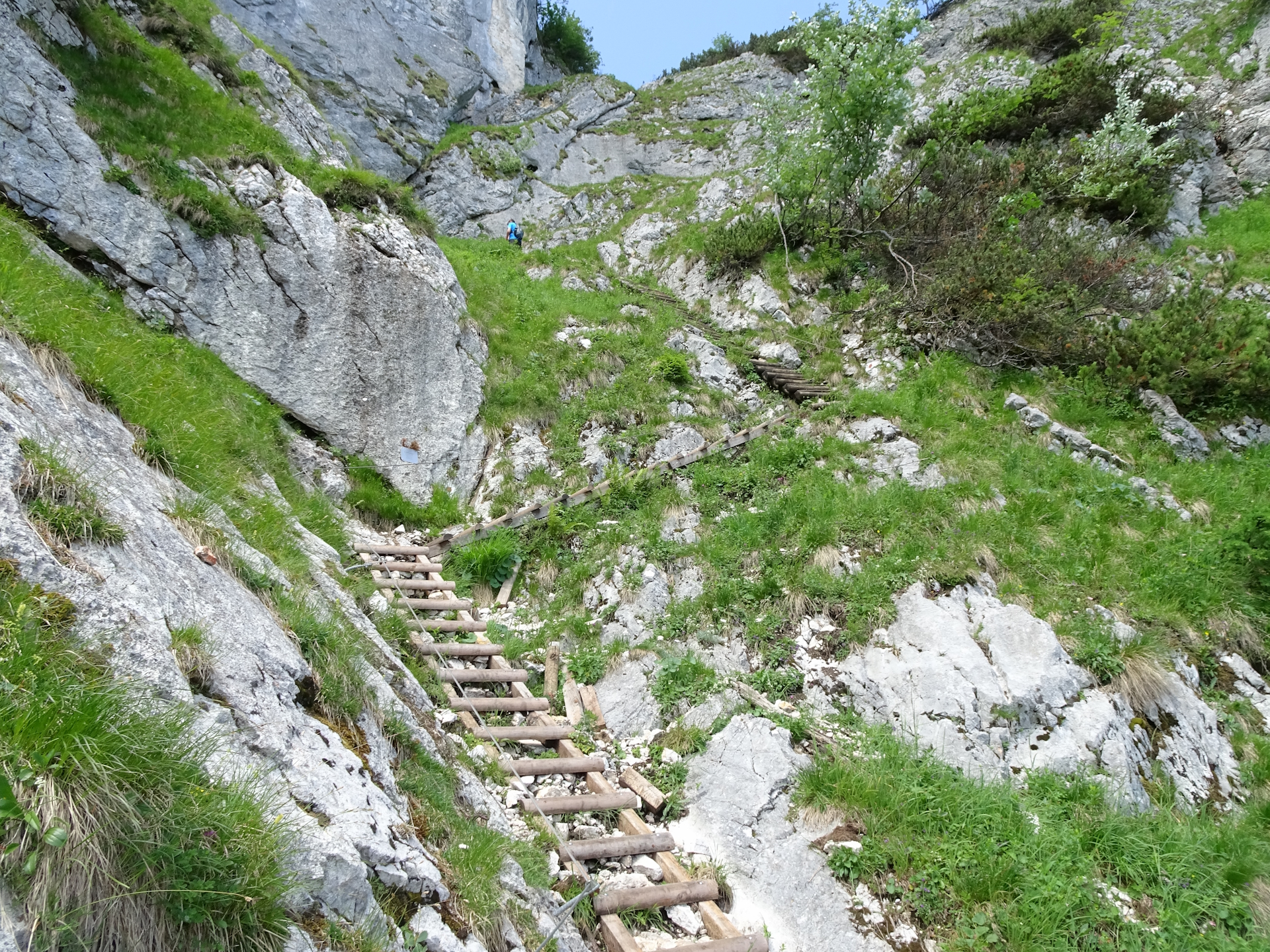 The final set of stairs up to <i>Taxhamer Kreuz</i>