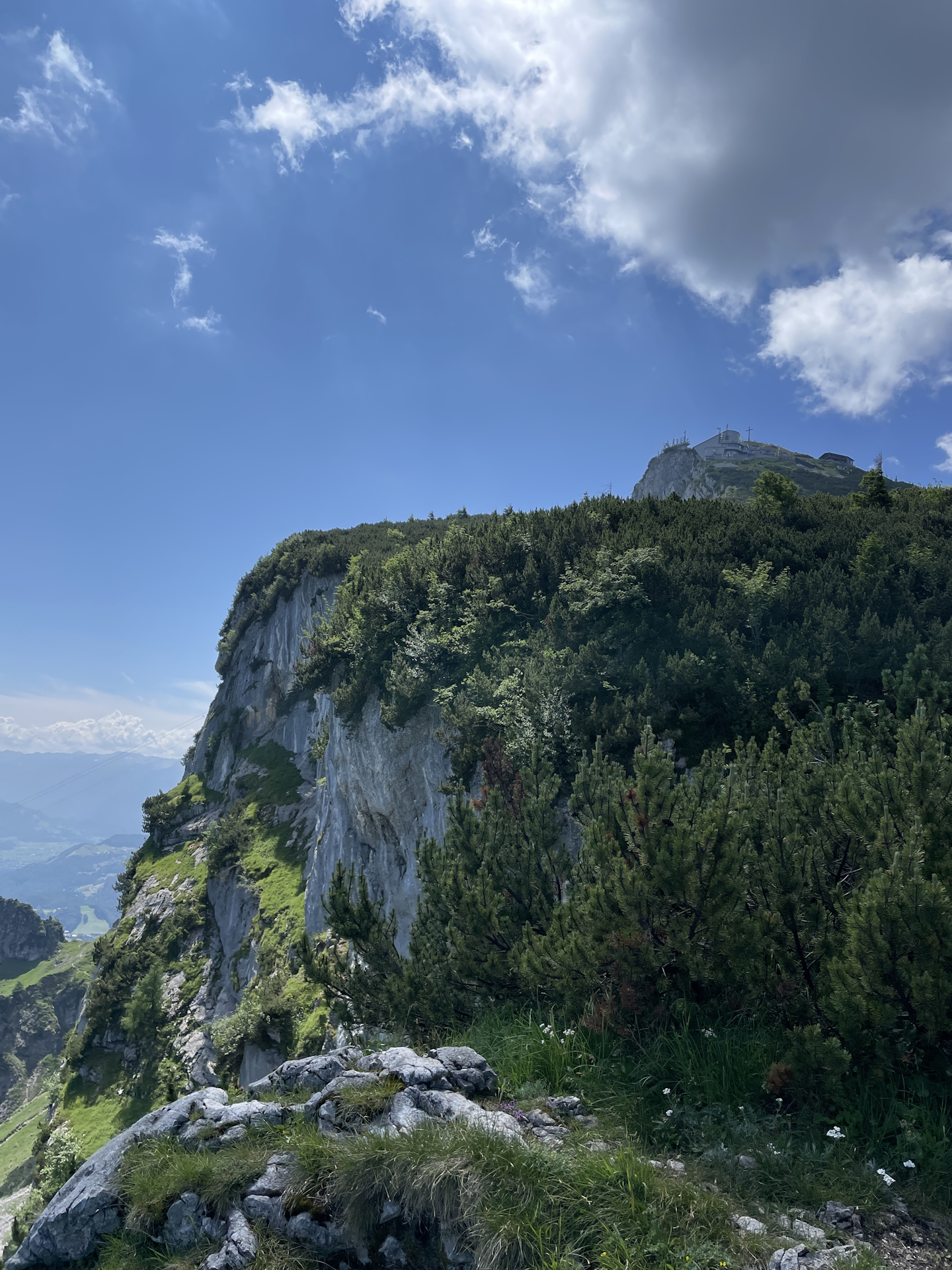 The mountain station seen from <i>Taxhamer Kreuz</i>