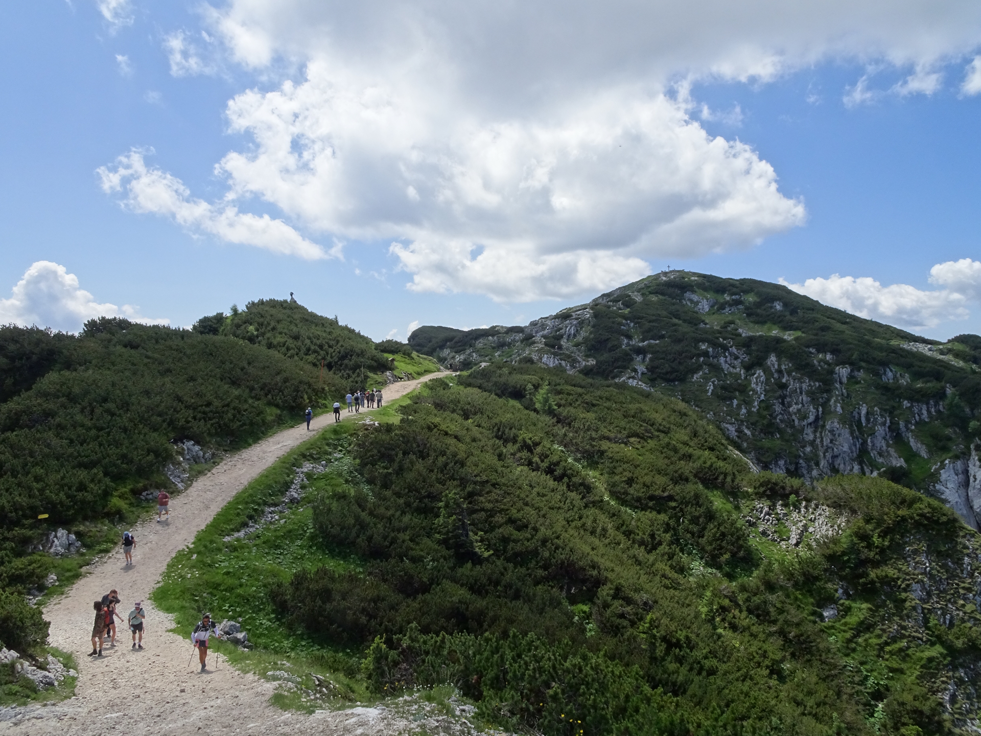 The gravel road towards <i>Salzburger Hochthron</i>