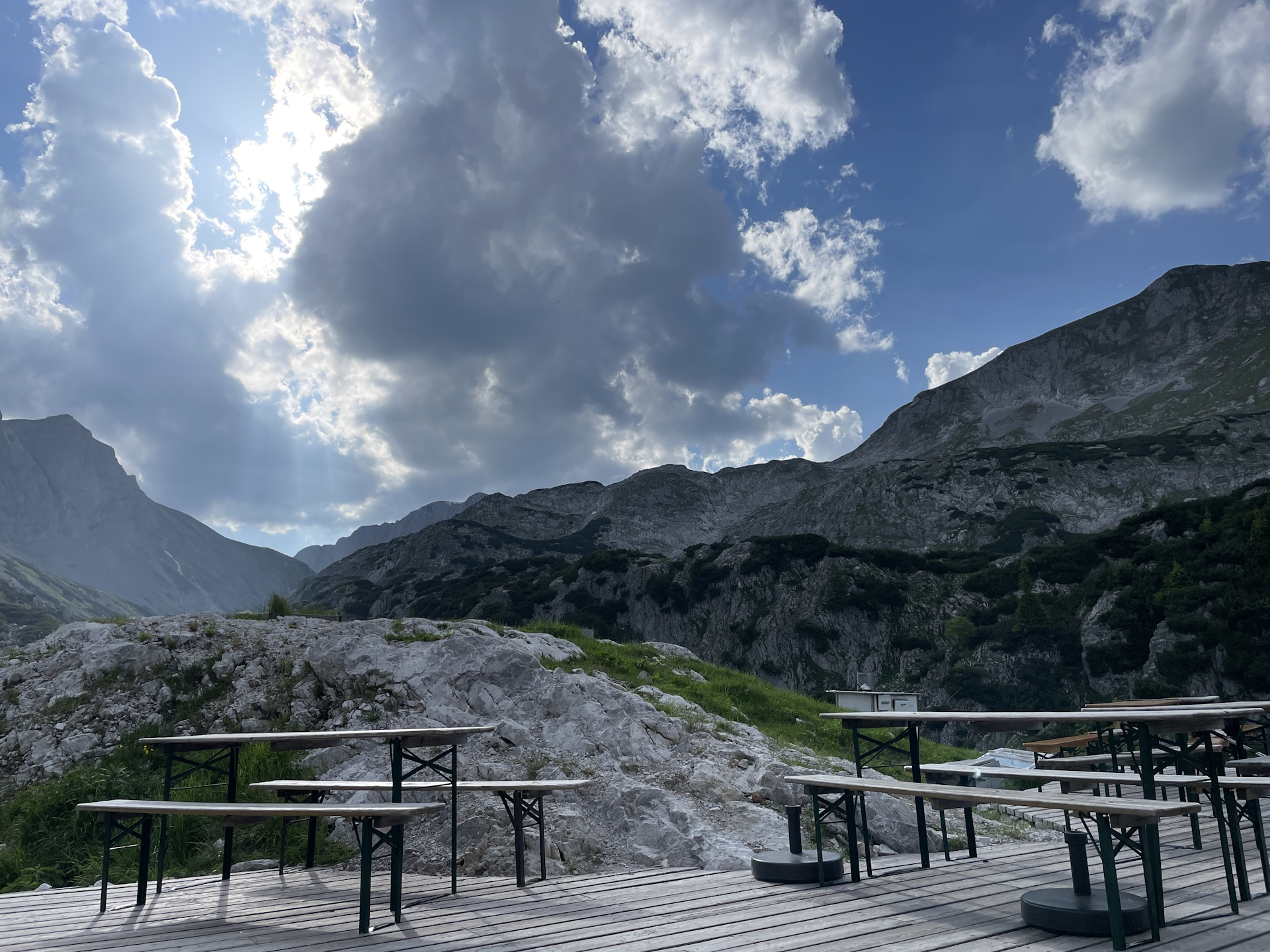 At the terrace of <i>Voisthalerhütte</i>