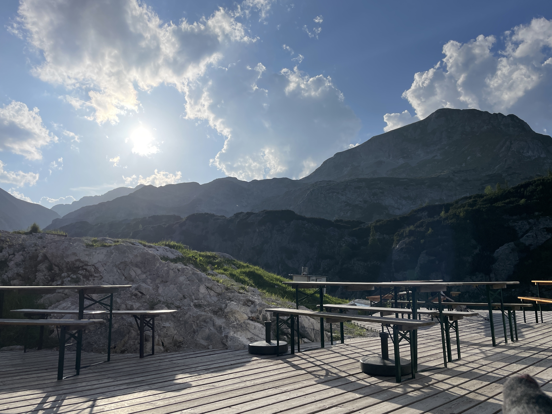 Enjoying the sunshine at the terrace of <i>Voisthalerhütte</i>