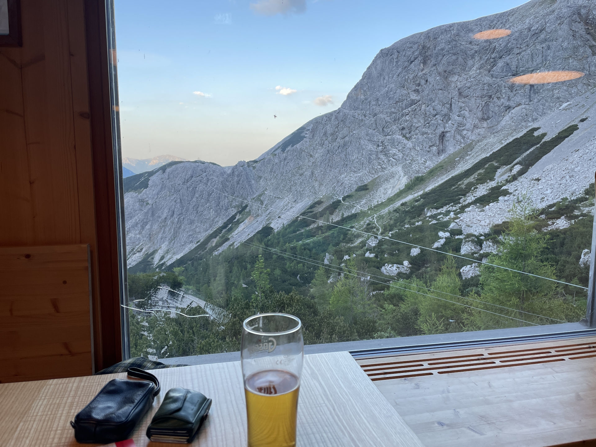 Having dinner at <i>Voisthalerhütte</i>