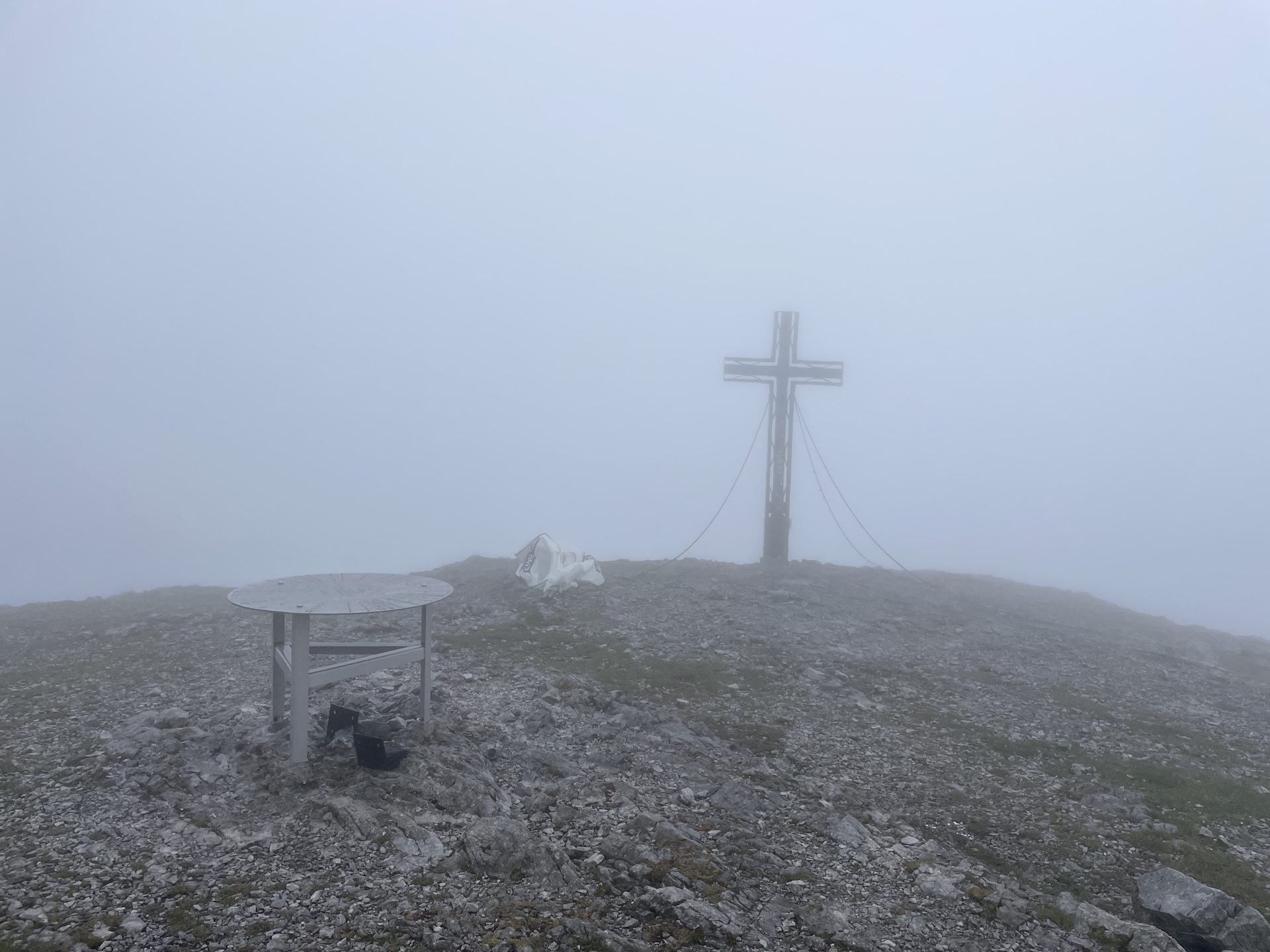No view at the summit of <i>Hochschwab</i> :-(