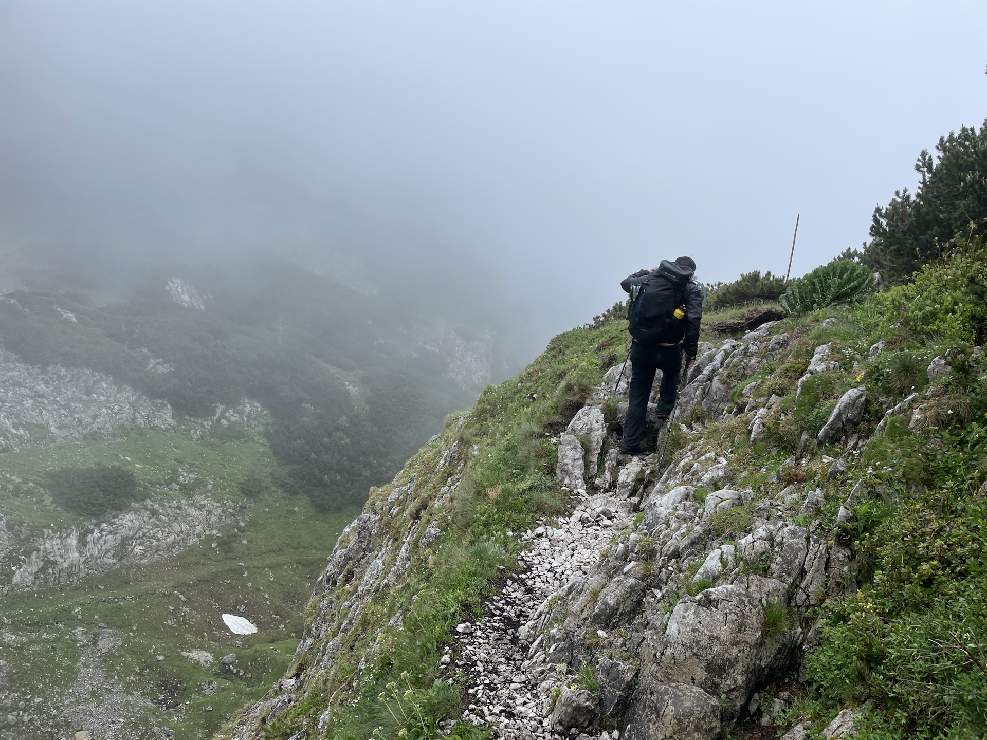 Exposed part of the trail towards <i>Häuslalm</i>