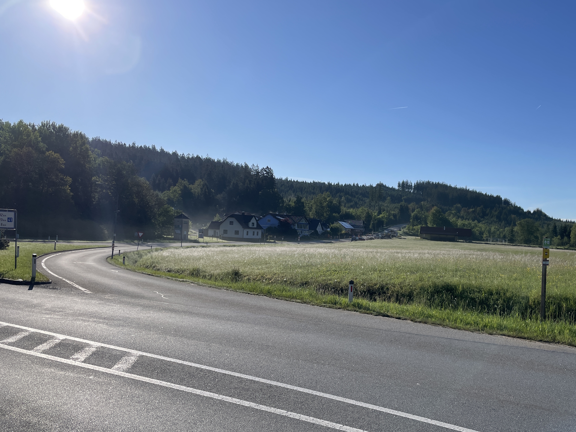 At the main crossing at the border of <i>Karlstift</i>