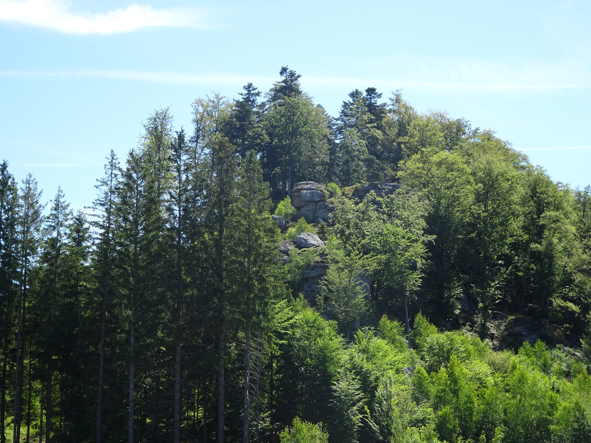 Impressive rocks seen from the trail to <i>Bad Traunstein</i>