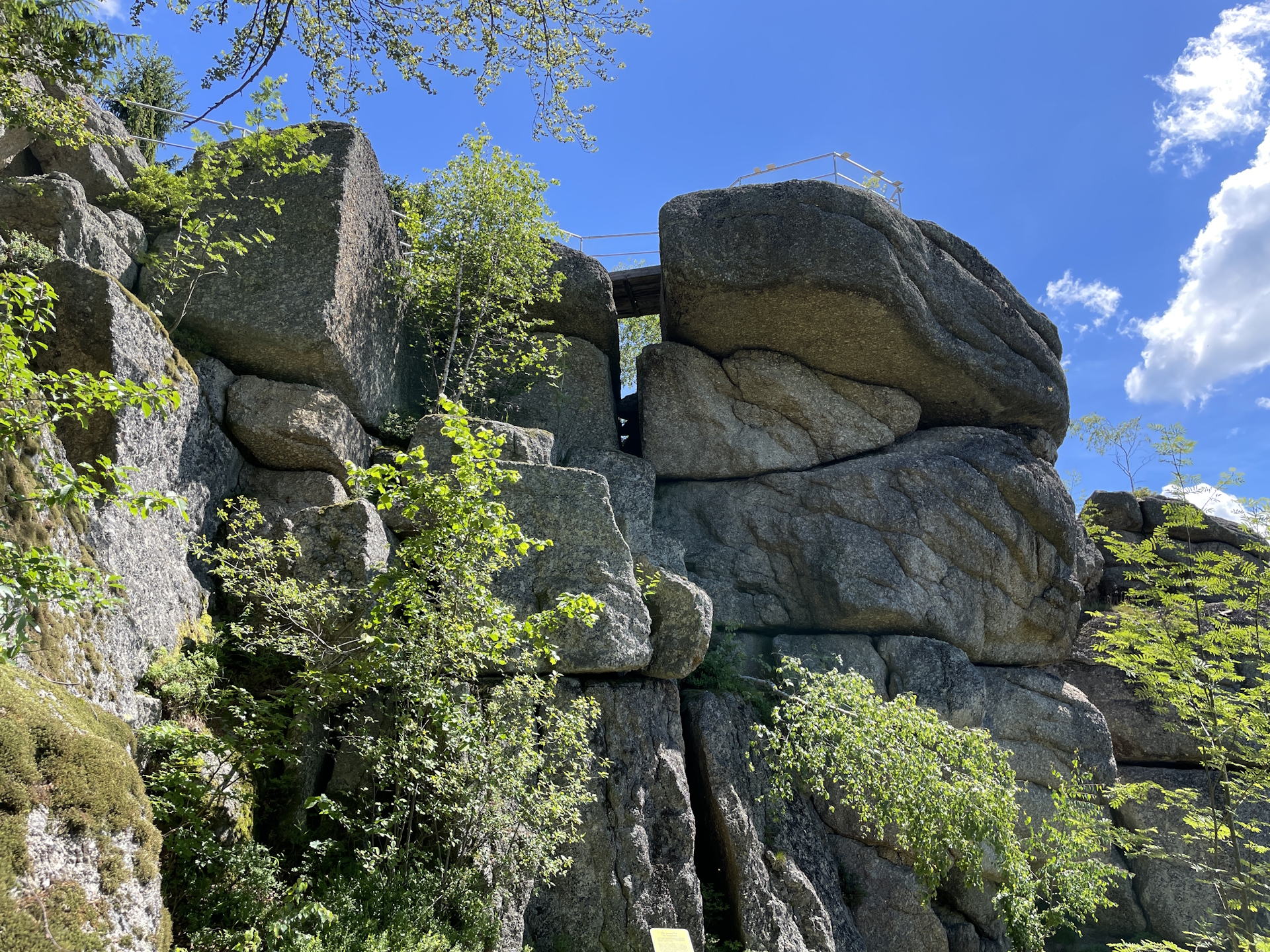 Below the viewing platform of <i>Wachtstein</i>