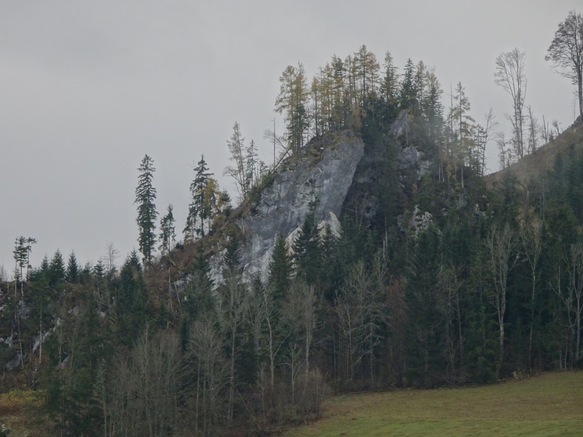 Interesting rock seen from <i>Mooshuben</i>
