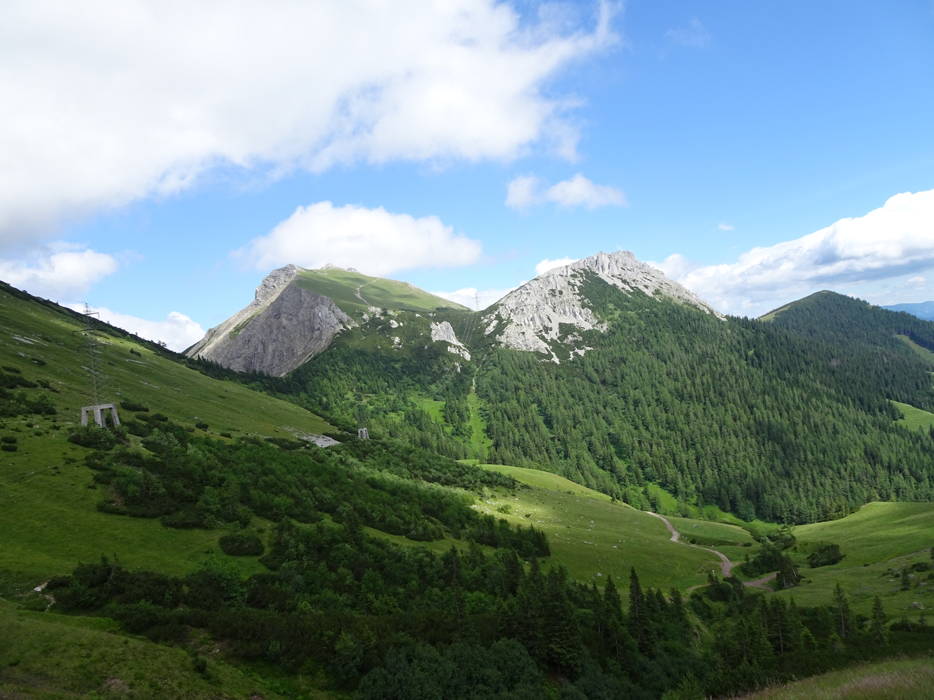 View from the trail down to <i>Leobner Hütte</i>