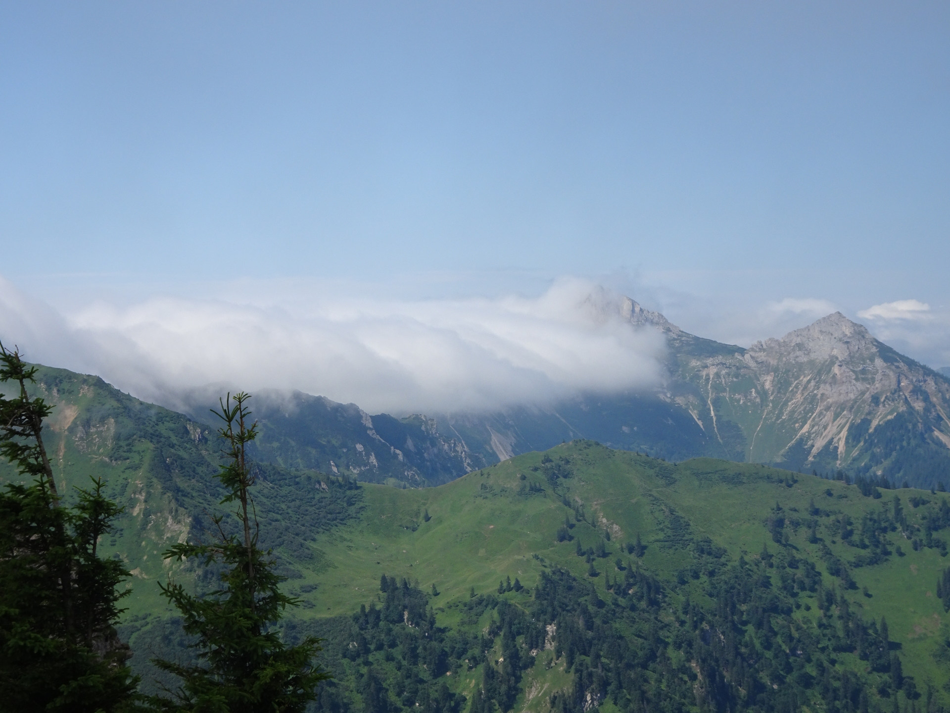 Dramatic scenery with the incoming clouds