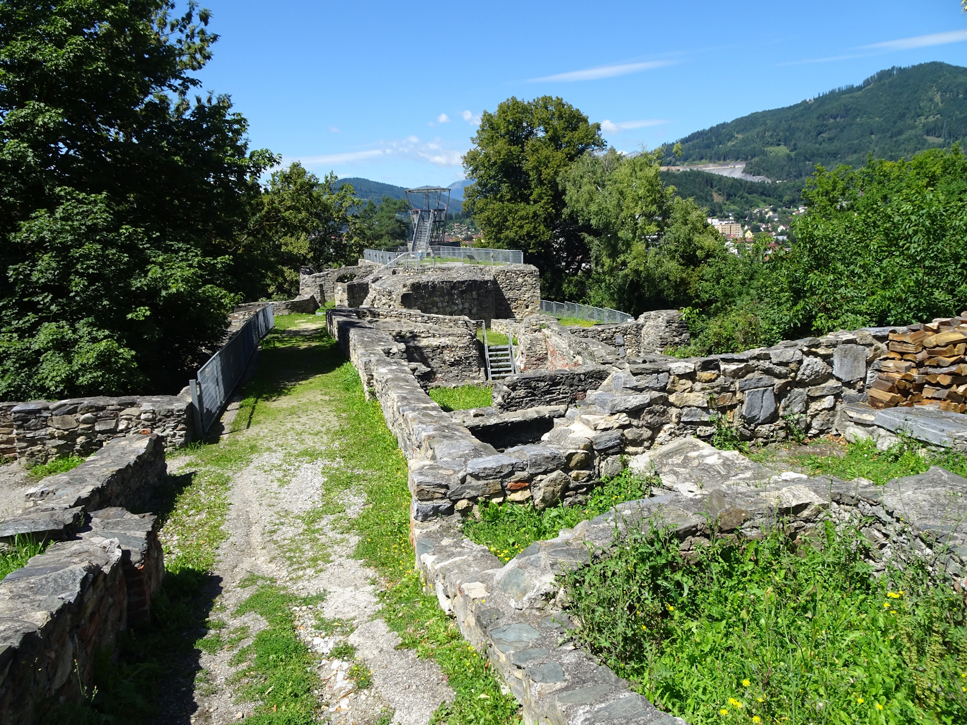 Towards the viewing platform at <i>Maßenburg</i>