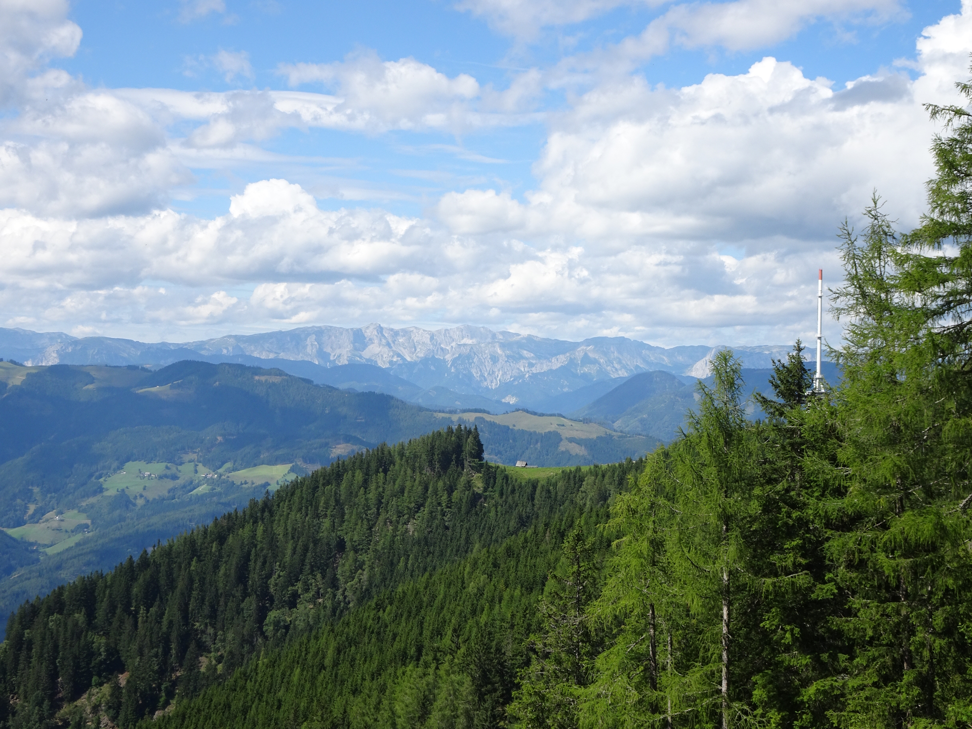 Impressive view from the trail up to <i>Mugel</i>