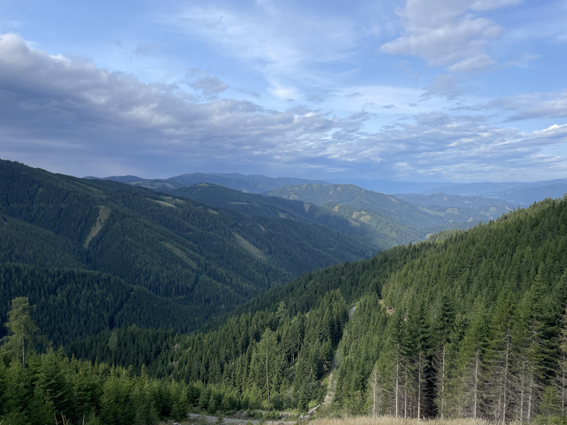View from the trail towards <i>Trasattel</i>