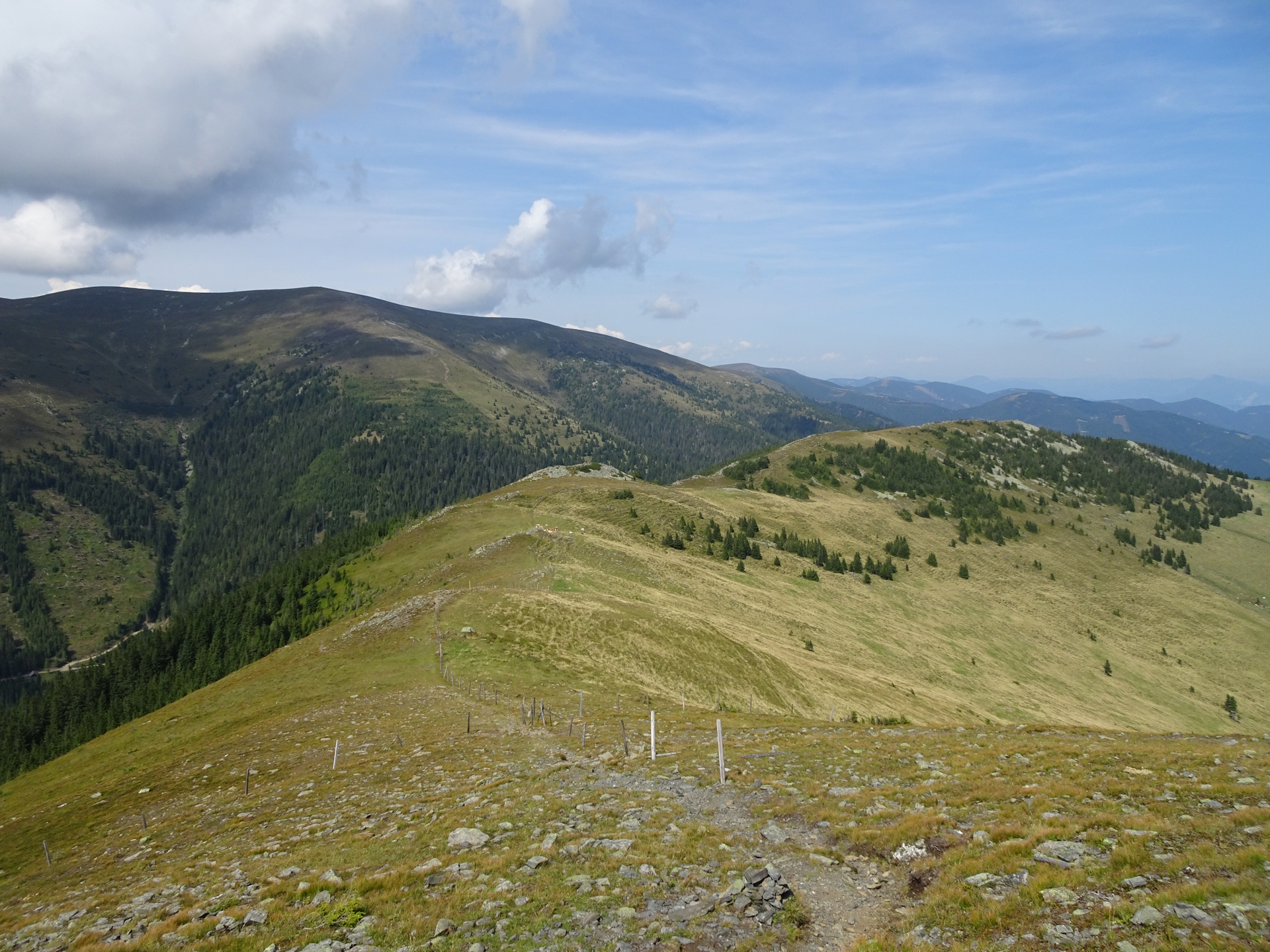View back from <i>Roßbachkogel</i>