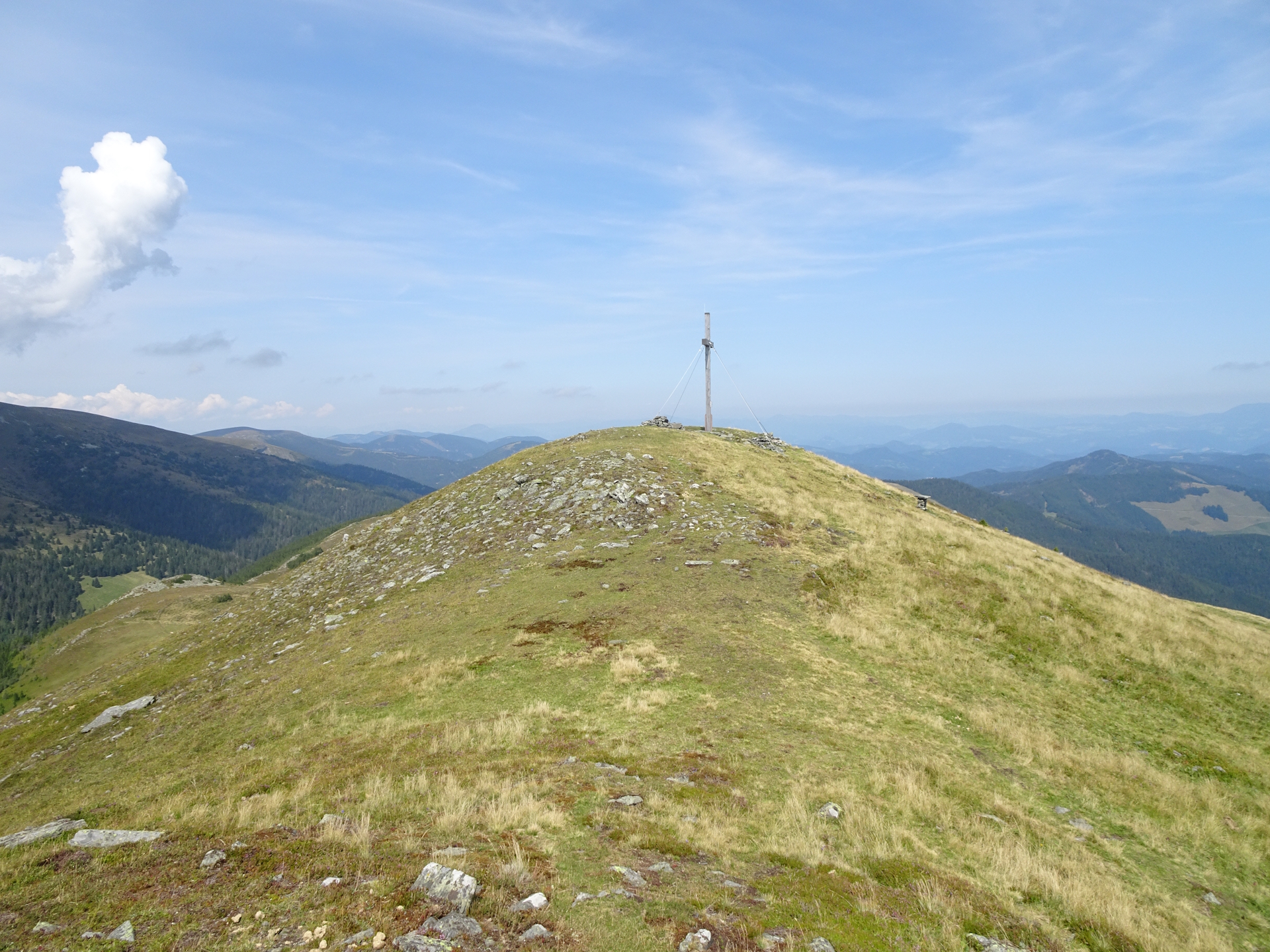 Leaving <i>Roßbachkogel</i> behind