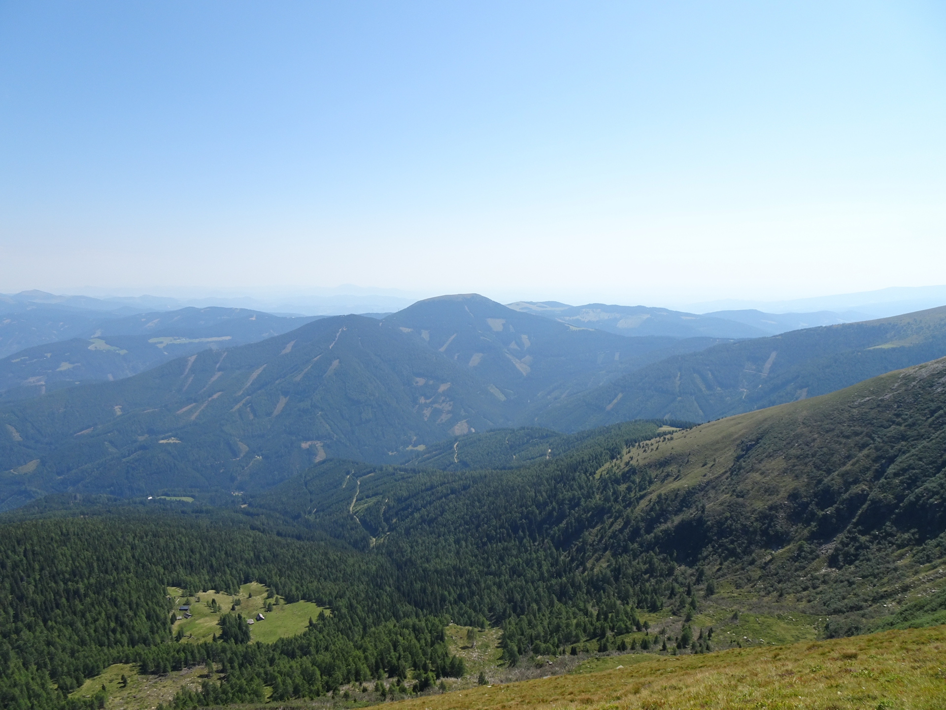 Stunning view from the trail back to <i>Ameringkogel</i>