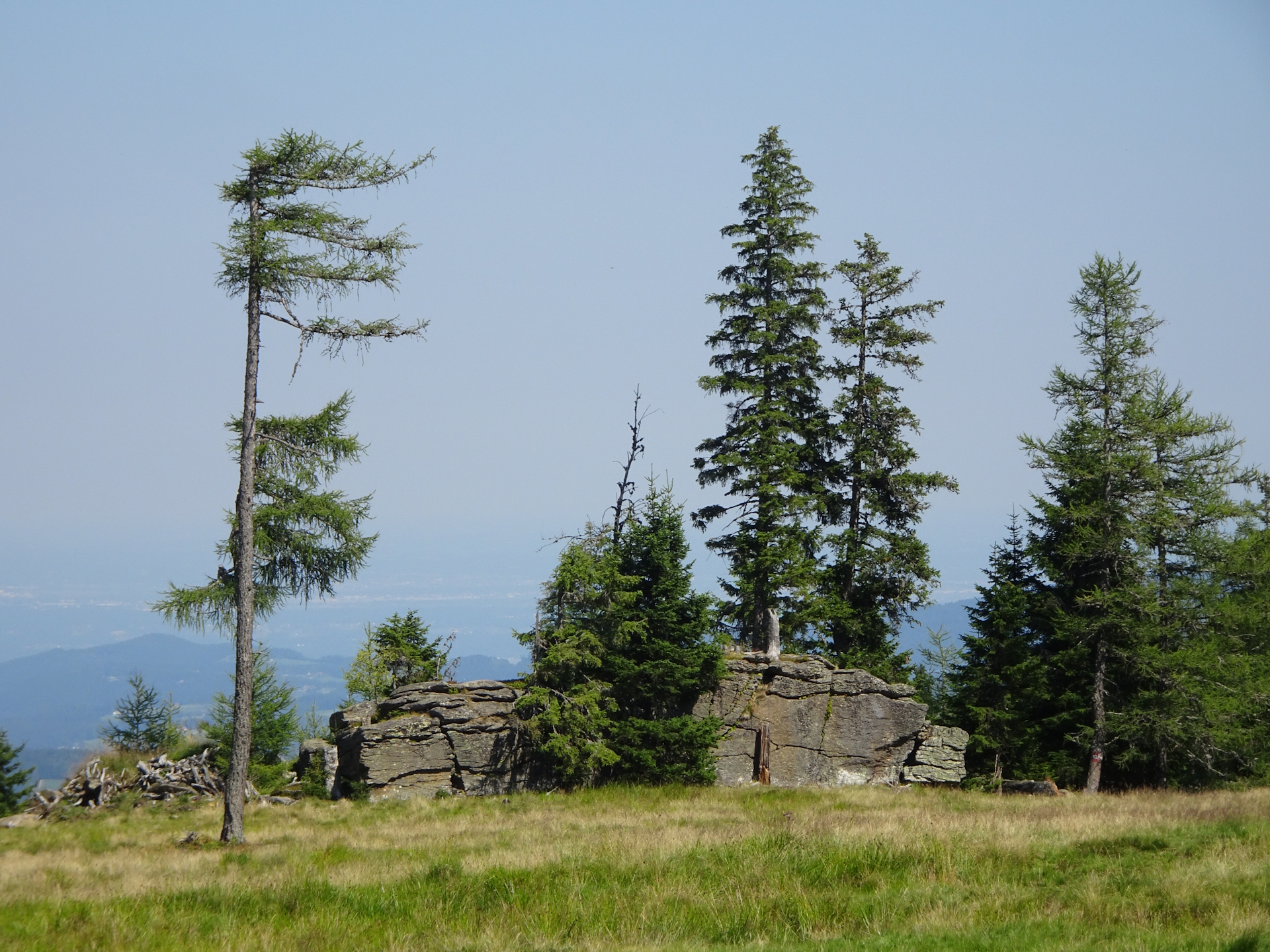 On the trail towards <i>Barbarahaus</i>