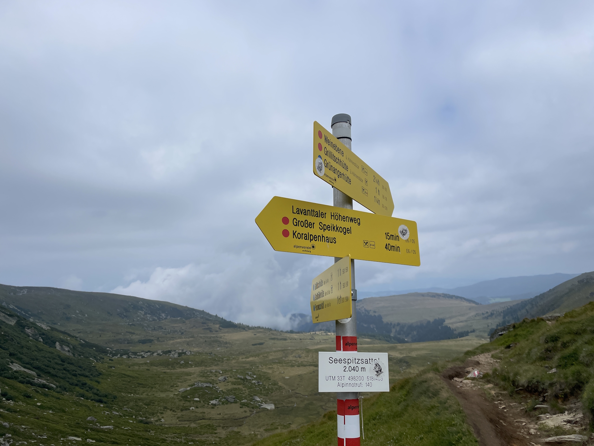 At the <i>Seespitzsattel</i>, just before the final steep ascent up to <i>Großer Speikkogel</i>