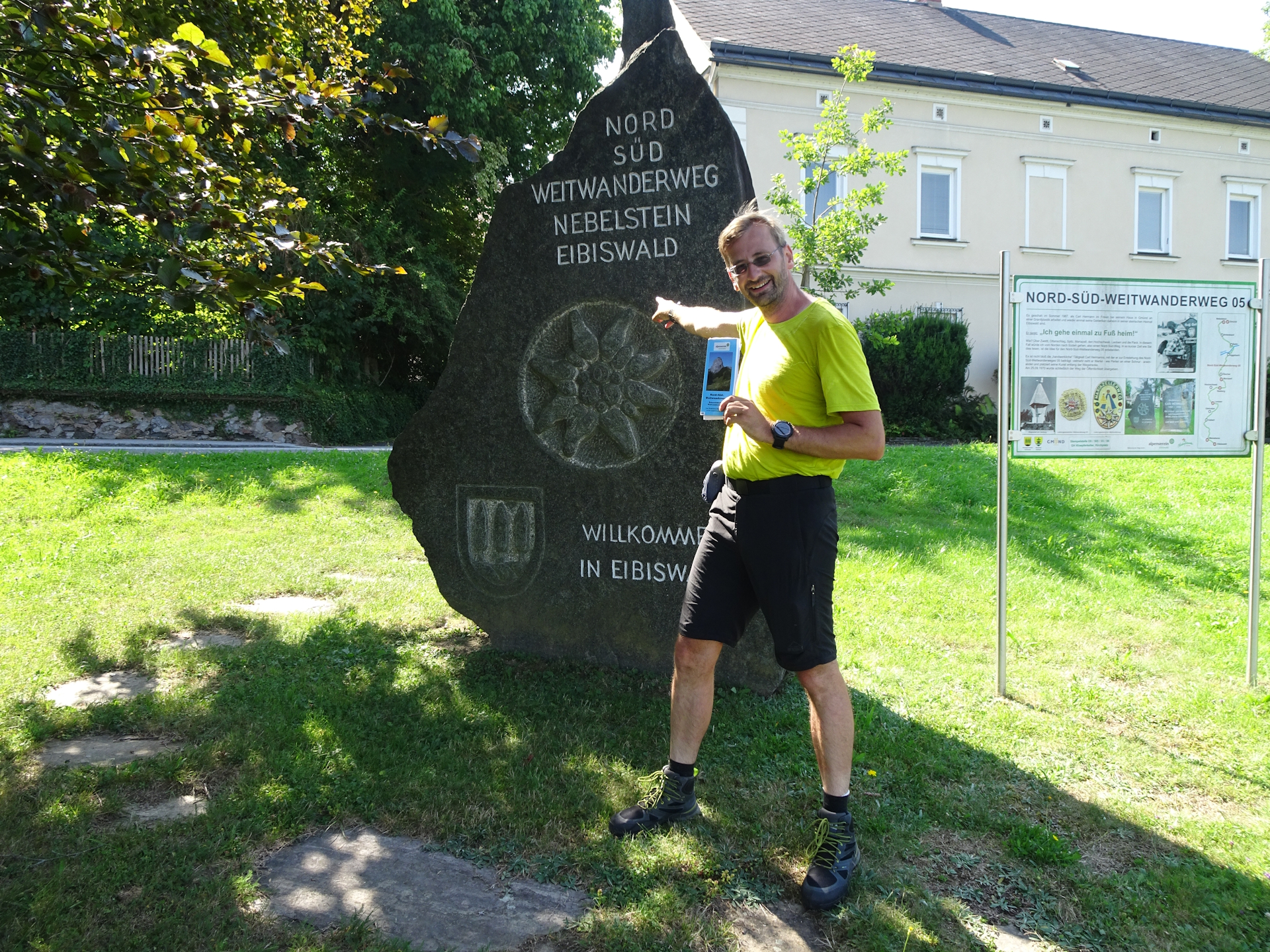 Stefan celebrates the achievement of <i>Nord-Süd-Weitwanderweg</i>