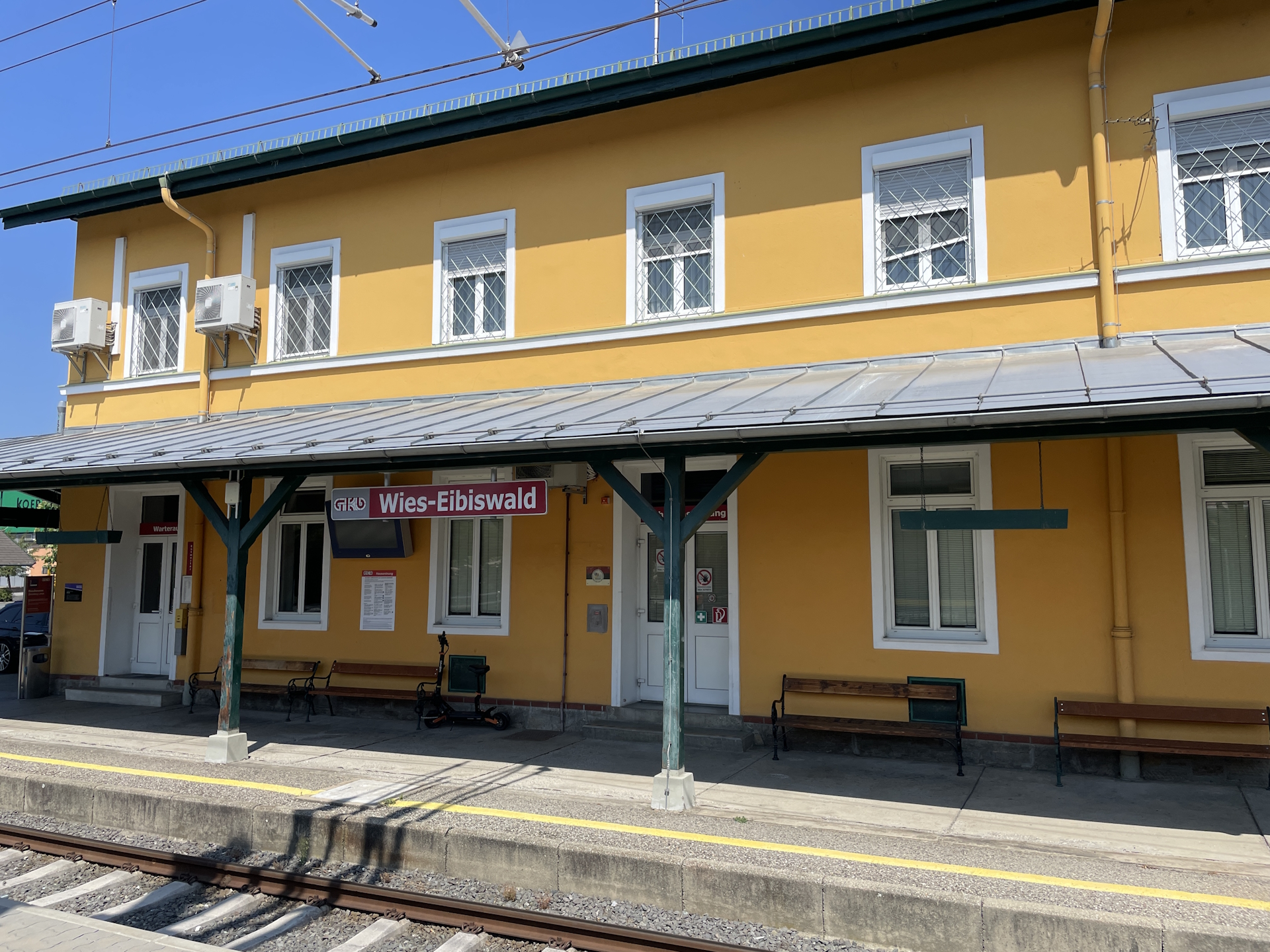 Finally reached the train station at <i>Wies-Eibiswald</i>